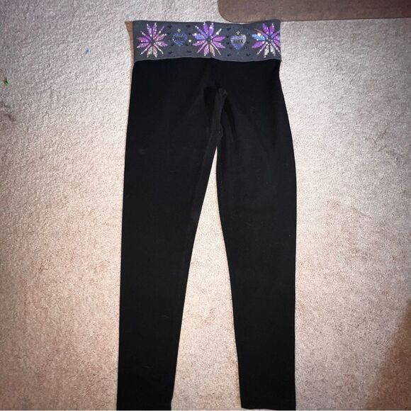 PINK Victoria’s Secret Yoga Leggings M Black Foldover Waistband Sequin Detail - Picture 1 of 4